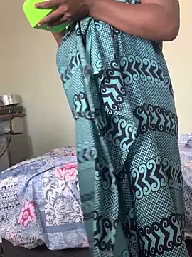 Snapshot of KZNkuku chatting on February 2026 12:31:01 PM KZNkuku online show from February 2026 12:31:01 PM