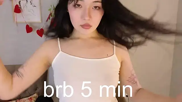 Noiry Vuvez online show from May 2026 08:06:02 PM