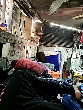 Snapshot of crazyxy12 chatting on March 2026 06:52:01 AM crazyxy12 online show from March 2026 06:52:01 AM