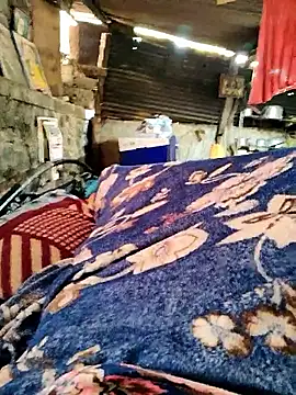 Snapshot of crazyxy12 chatting on April 2026 07:06:02 AM crazyxy12 online show from April 2026 07:06:02 AM