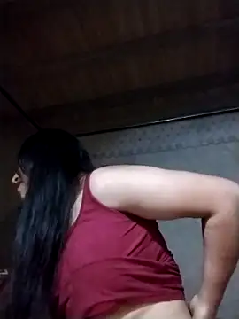 Snapshot of Tina-beo chatting on April 2026 10:18:01 PM Tina-beo online show from April 2026 10:18:01 PM