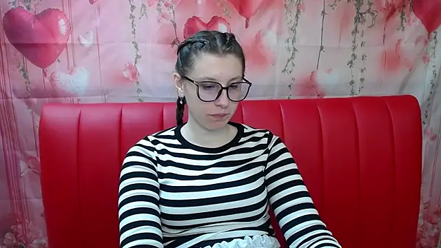 LilianaShine online show from April 2026 05:12:02 AM