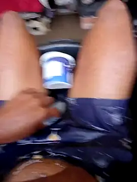 Snapshot of Mkhothiwesibumbu chatting on February 2026 09:06:02 AM Mkhothiwesibumbu online show from February 2026 09:06:02 AM