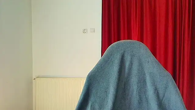 Snapshot of Angel-Kisss chatting on February 2026 05:11:02 AM Angel-Kisss online show from February 2026 05:11:02 AM