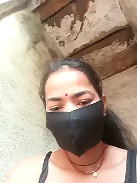 Sunali Bendre online show from February 2026 02:12:02 AM