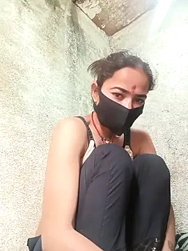 Sunali Bendre online show from February 2026 03:07:01 AM