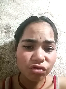 Sunali Bendre online show from April 2026 02:37:01 PM