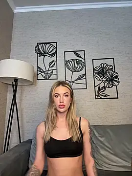 xXKelly bonb0nXx online show from May 2026 01:07:01 PM