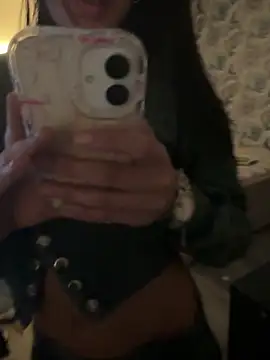 Snapshot of Teasing-Tiara chatting on April 2026 06:52:02 PM Teasing-Tiara online show from April 2026 06:52:02 PM