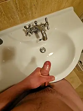 Snapshot of CozyTwo chatting on February 2026 12:37:02 AM CozyTwo online show from February 2026 12:37:02 AM