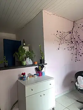 Loaisn online show from February 2026 05:52:01 PM