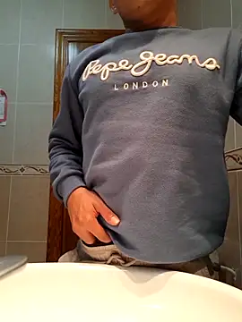 Snapshot of Axel1997dj chatting on February 2026 12:31:01 AM Axel1997dj online show from February 2026 12:31:01 AM