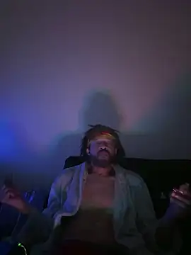 Snapshot of magic_man1085 chatting on February 2026 10:25:01 AM magic man1085 online show from February 2026 10:25:01 AM