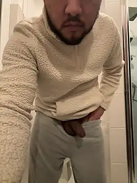 latinocalientehot online show from March 2026 09:53:02 PM