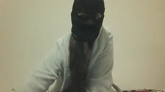 Snapshot of MissMaxime chatting on March 2026 10:59:02 PM MissMaxime online show from March 2026 10:59:02 PM