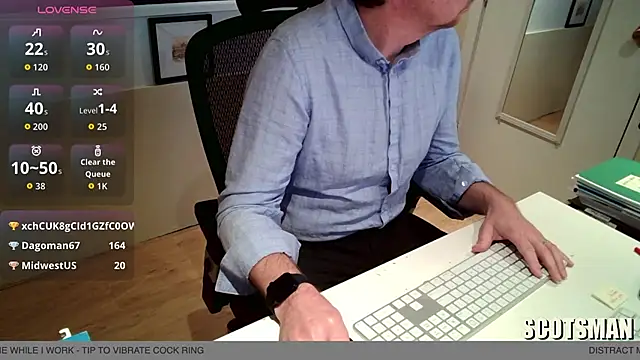 Snapshot of Scotsmanx chatting on April 2026 02:07:02 PM Scotsmanx online show from April 2026 02:07:02 PM