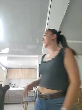 SharaLuna online show from February 2026 02:38:02 PM