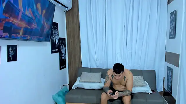 Snapshot of sexual_lizzy chatting on March 2026 04:17:02 AM sexual lizzy online show from March 2026 04:17:02 AM