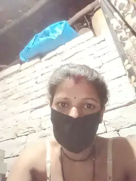 Divya-11431 online show from June 2026 05:40:02 PM