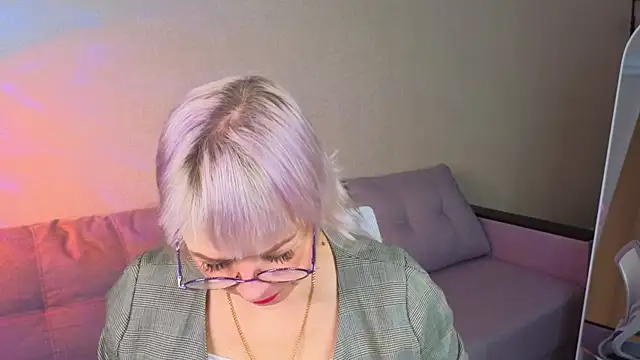 Ann Annise online show from February 2026 09:54:01 AM