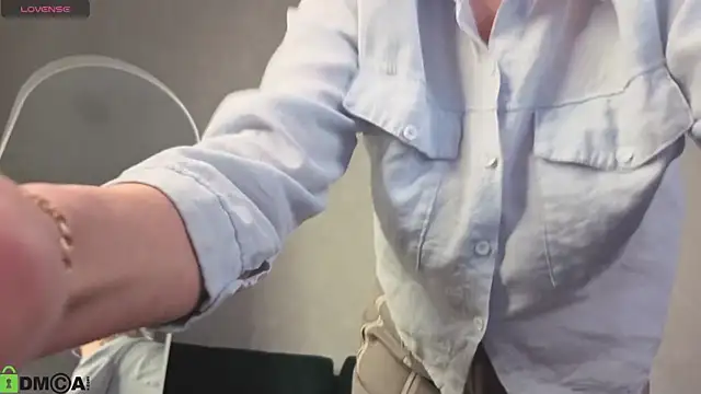 Ann Annise online show from February 2026 01:28:01 AM