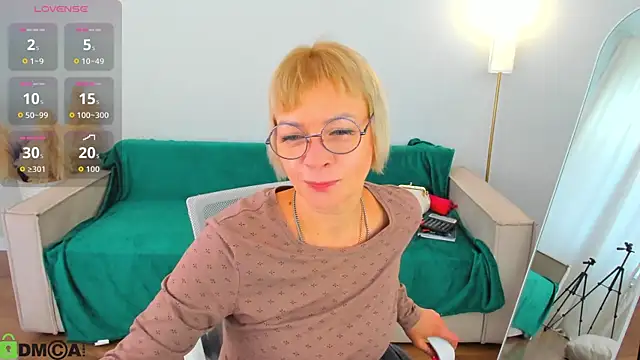 Ann Annise online show from July 2026 01:14:01 AM