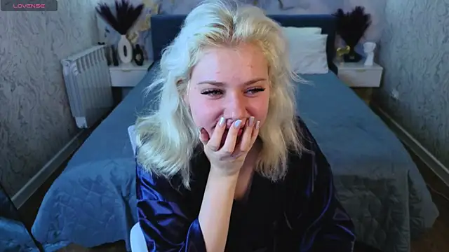 Snapshot of Kate_Krose chatting on March 2026 01:01:02 AM Kate Krose online show from March 2026 01:01:02 AM