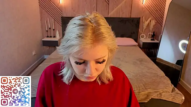 Snapshot of Kate_Krose chatting on May 2026 01:10:02 AM Kate Krose online show from May 2026 01:10:02 AM