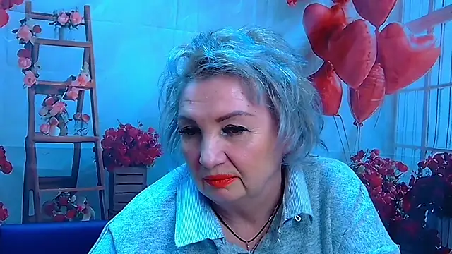 Snapshot of RenataDaster chatting on April 2026 05:07:02 PM RenataDaster online show from April 2026 05:07:02 PM