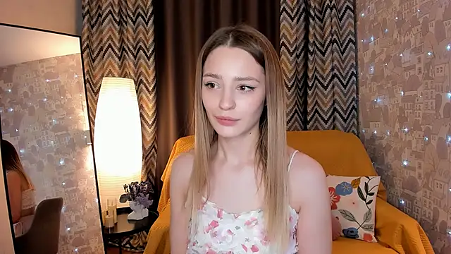 cherrykississ online show from February 2026 08:29:01 AM