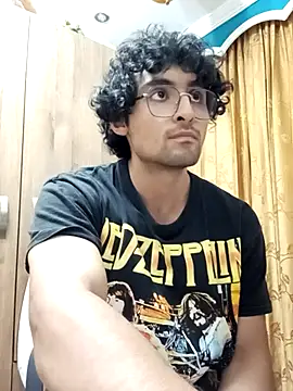 Apolo Men online show from March 2026 04:06:01 AM