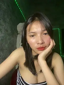 Snapshot of Pheaos-deweo chatting on February 2026 03:37:02 PM Pheaos-deweo online show from February 2026 03:37:02 PM