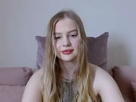 Snapshot of AmandaFlirty chatting on February 2026 01:15:01 PM AmandaFlirty online show from February 2026 01:15:01 PM