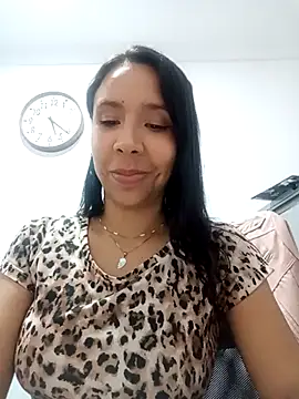 Snapshot of MiaSantana_ chatting on April 2026 10:20:01 PM MiaSantana online show from April 2026 10:20:01 PM