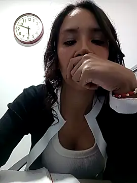 Snapshot of MiaSantana_ chatting on April 2026 10:48:02 PM MiaSantana online show from April 2026 10:48:02 PM