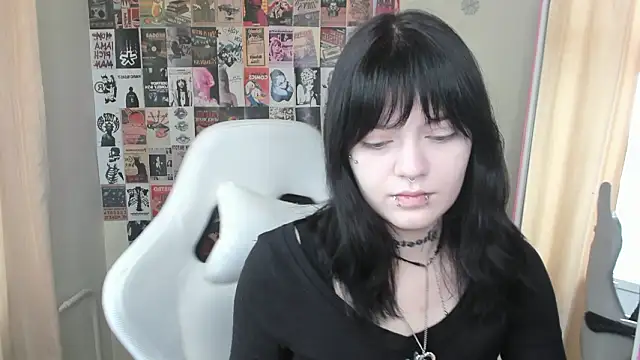 Emma Darkkk online show from February 2026 05:44:01 AM