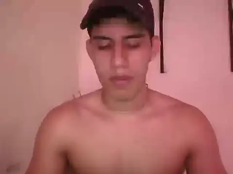 Snapshot of Alexcc21 chatting on February 2026 02:21:01 PM Alexcc21 online show from February 2026 02:21:01 PM