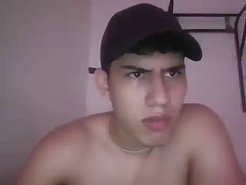 Snapshot of Alexcc21 chatting on February 2026 01:53:02 PM Alexcc21 online show from February 2026 01:53:02 PM