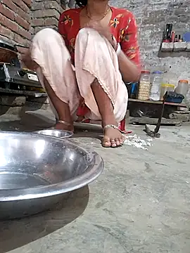 Sexy kiran002 online show from April 2026 12:38:02 AM