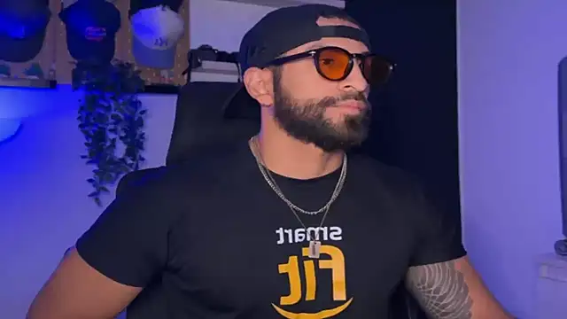 SamDornan51 online show from June 2026 03:48:01 AM