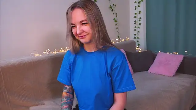 Snapshot of AricaPetties chatting on January 2026 07:11:01 PM AricaPetties online show from January 2026 07:11:01 PM