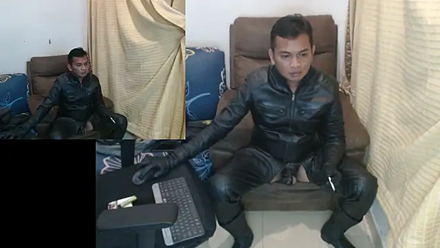 Snapshot of Leatherbdsm81 chatting on June 2026 03:34:02 PM Leatherbdsm81 online show from June 2026 03:34:02 PM