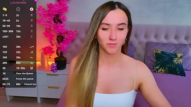JasminUqueen online show from June 2026 11:58:01 PM