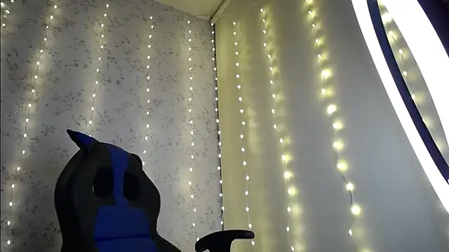 Snapshot of moriah_h chatting on February 2026 12:52:01 PM moriah h online show from February 2026 12:52:01 PM