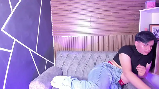 noahWolff  online show from February 2026 05:13:02 AM