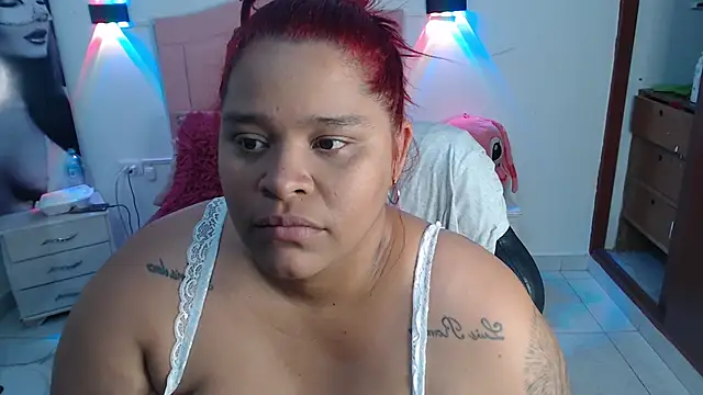 NathaliaMayson online show from May 2026 07:26:02 AM