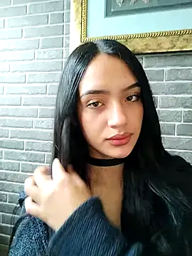 cynliu online show from February 2026 07:45:01 PM