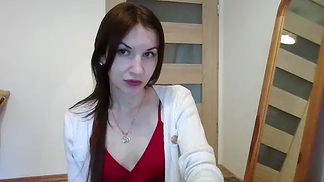 JuliaLovely online show from June 2026 02:19:01 PM