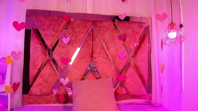 Snapshot of shantal_cooper_ chatting on February 2026 07:10:01 PM shantal cooper online show from February 2026 07:10:01 PM