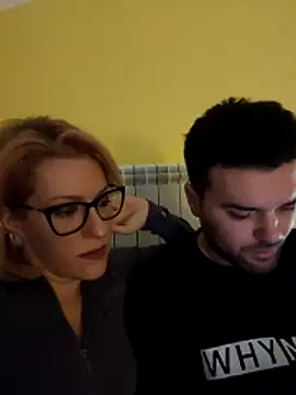 Snapshot of PolomaAndBobo chatting on February 2026 04:33:01 PM PolomaAndBobo online show from February 2026 04:33:01 PM